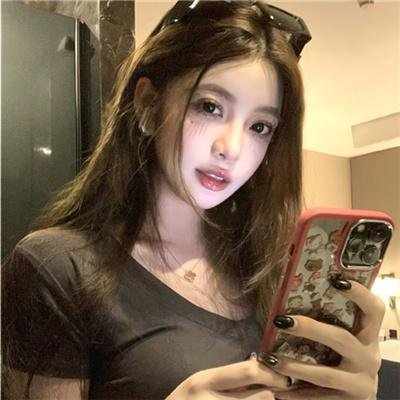 港口的灯光
